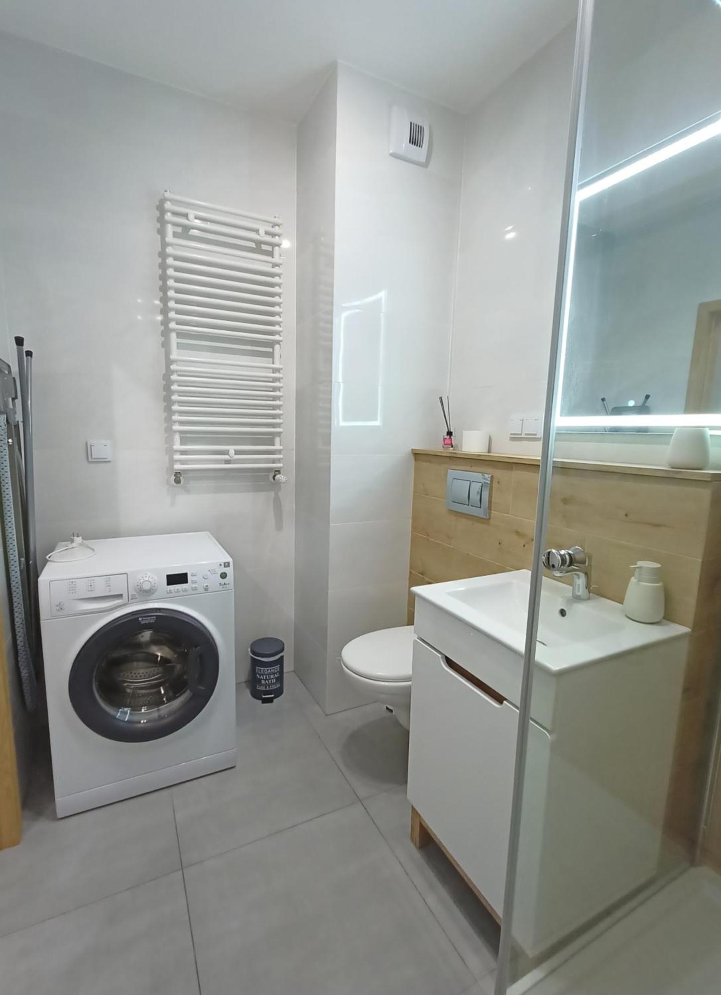 Apartment Lux Corner Park Przestronne Mieszkanie Z Klimatyzacja I Podziemnym Garazem *